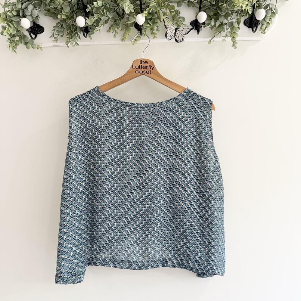 Kantha Bae Silk In Bloom Crop Tank Blouse New One Size Blue Floral new lw